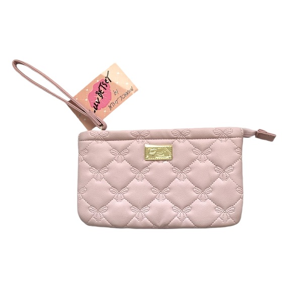 Betsey Johnson Double Pouch Soft Quilted Darling Wristlet / Bag - Picture 3 of 6